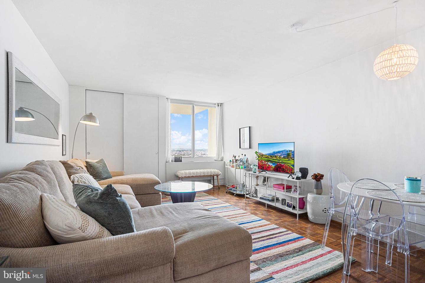 604-36 S Washington Sq #2311 Property Photo 6
