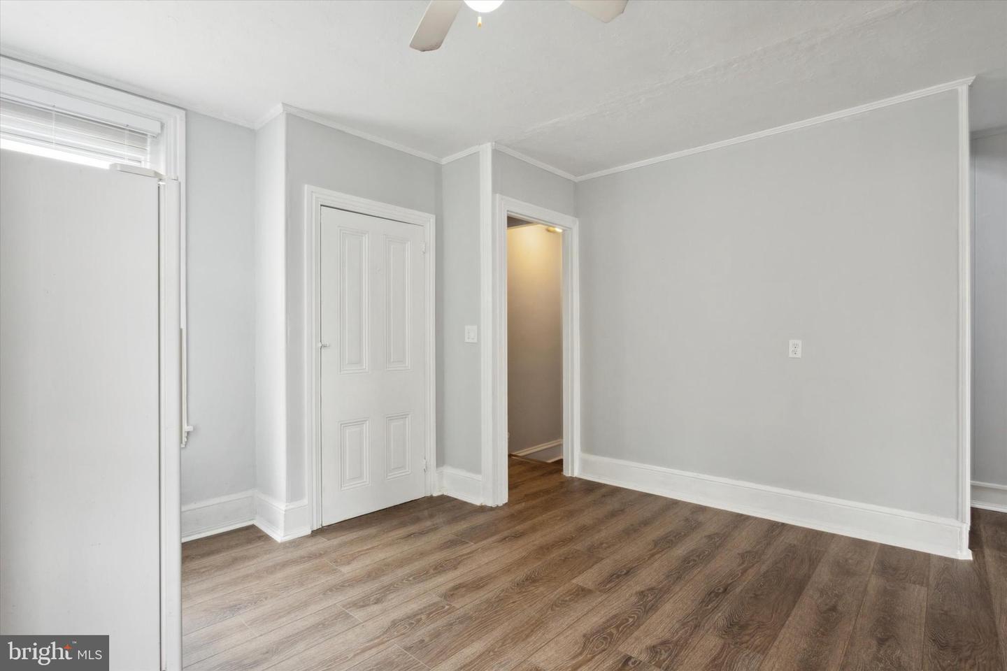 192 DUPONT ST #2 Property Photo 1