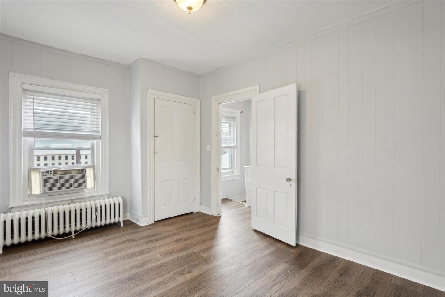 192 Dupont St #2 Property Photo 6
