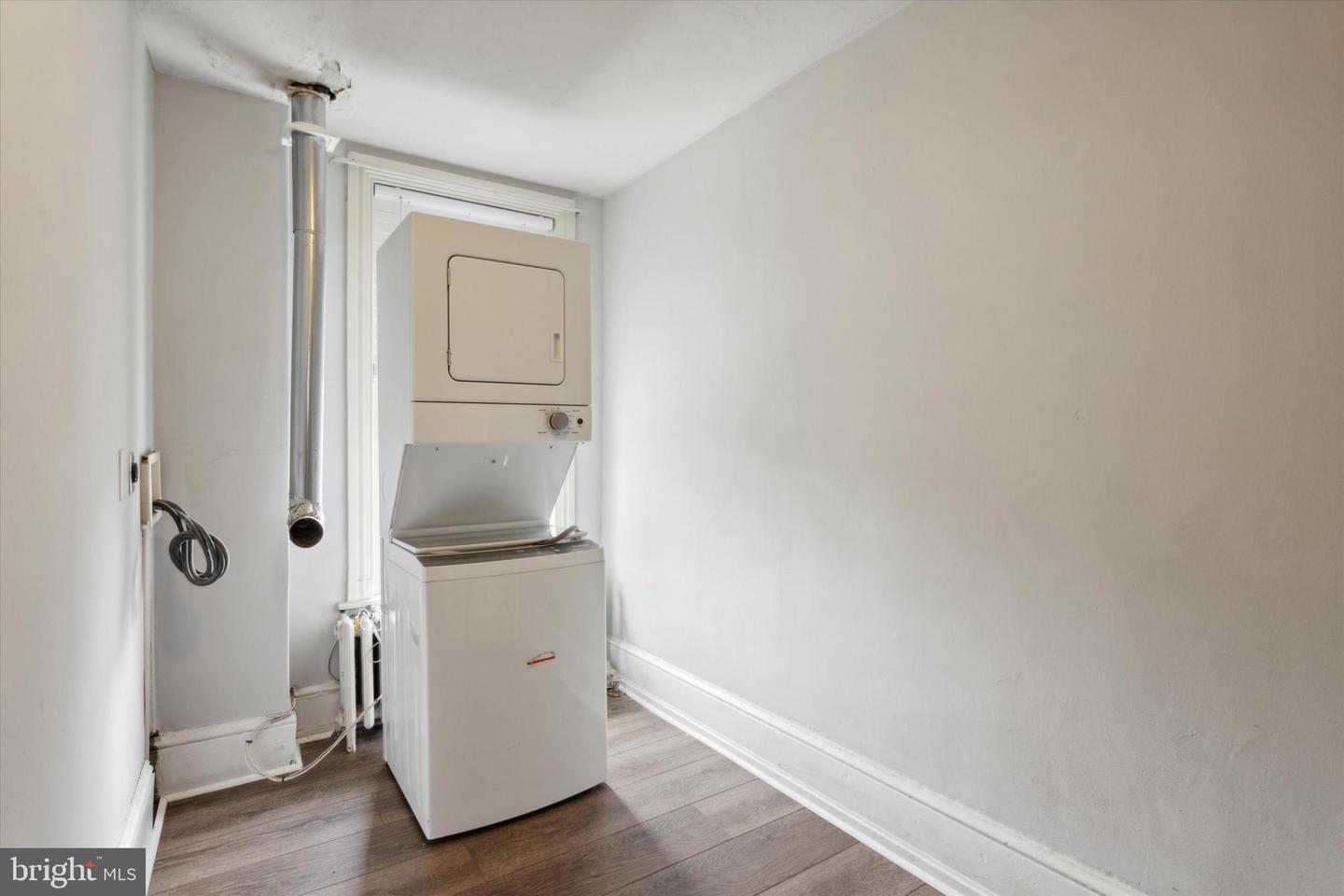 192 Dupont St #2 Property Photo 12