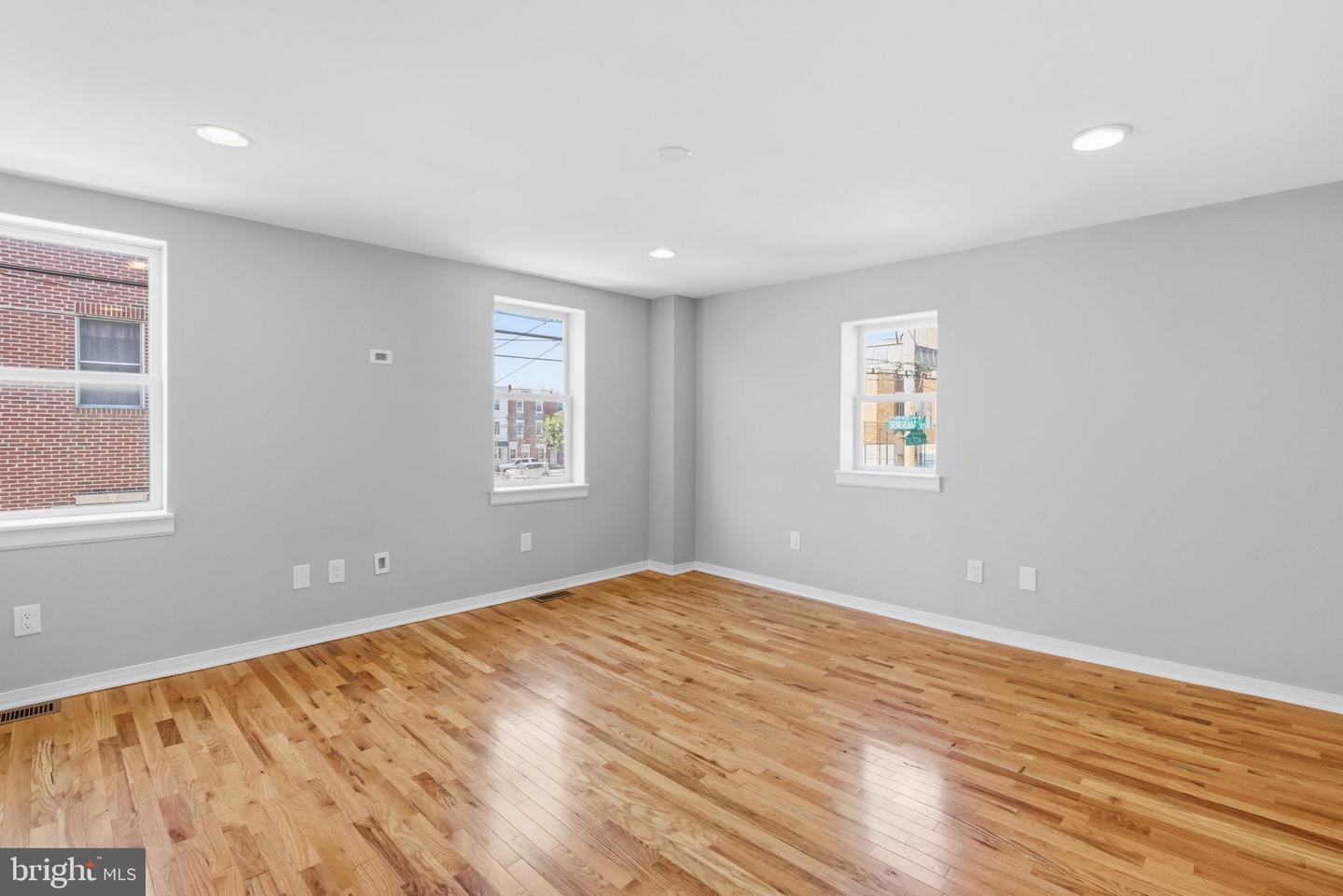 2535 Tilton St Property Photo 19
