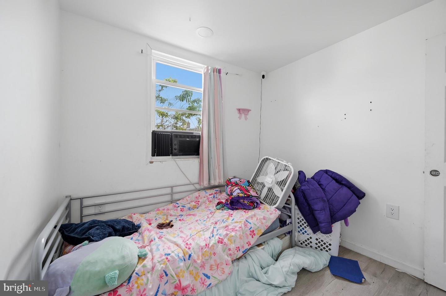 217 N Wanamaker St Property Photo 5
