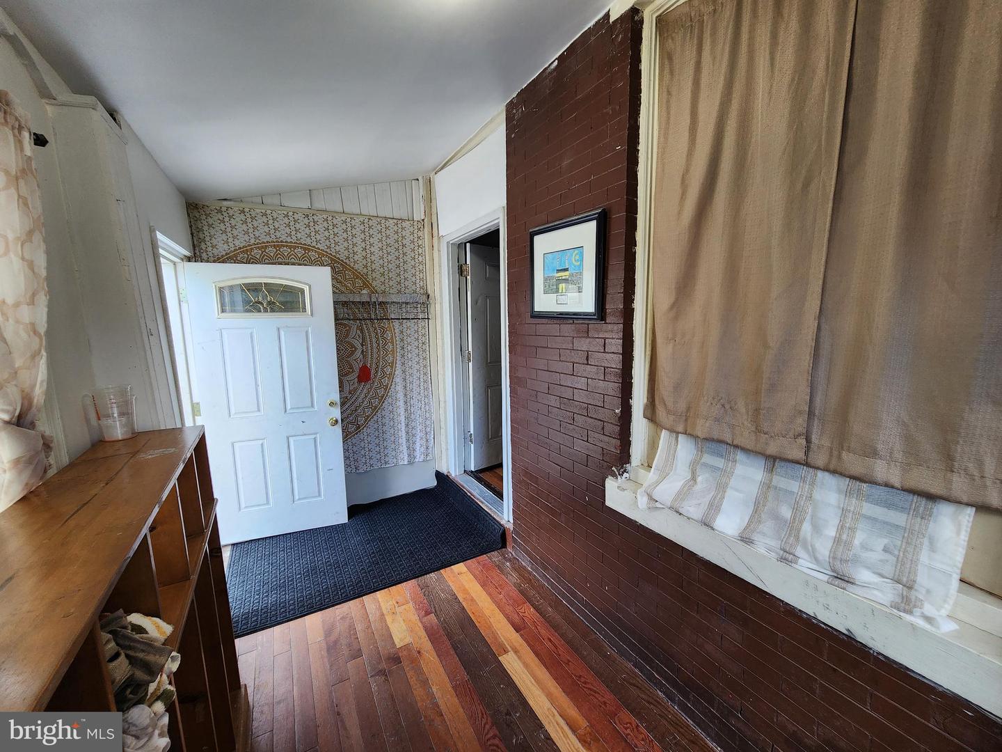 217 W Duval St Property Photo 7