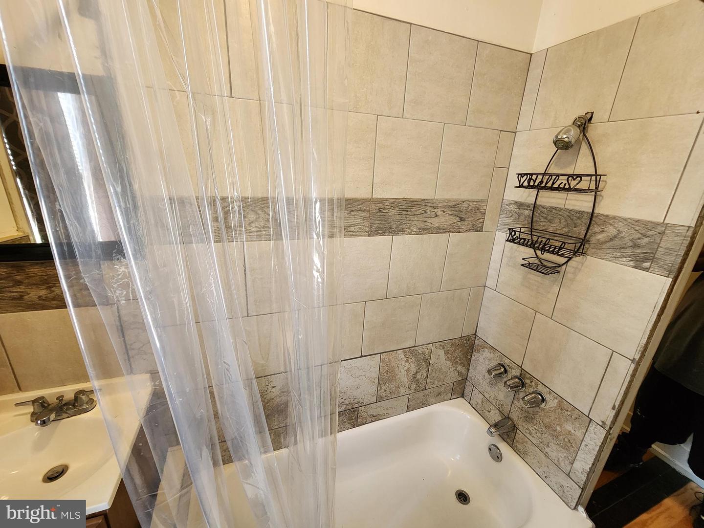 217 W Duval St Property Photo 30