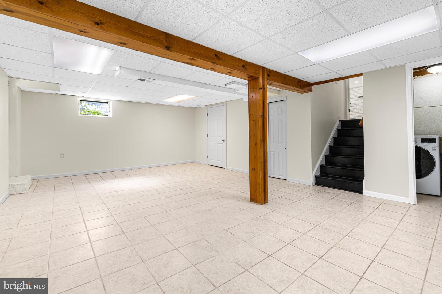 468 Woodhaven Plz Property Photo 15
