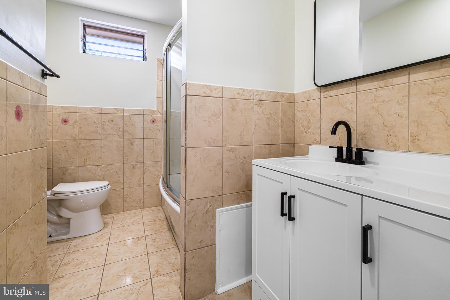 468 Woodhaven Plz Property Photo 19