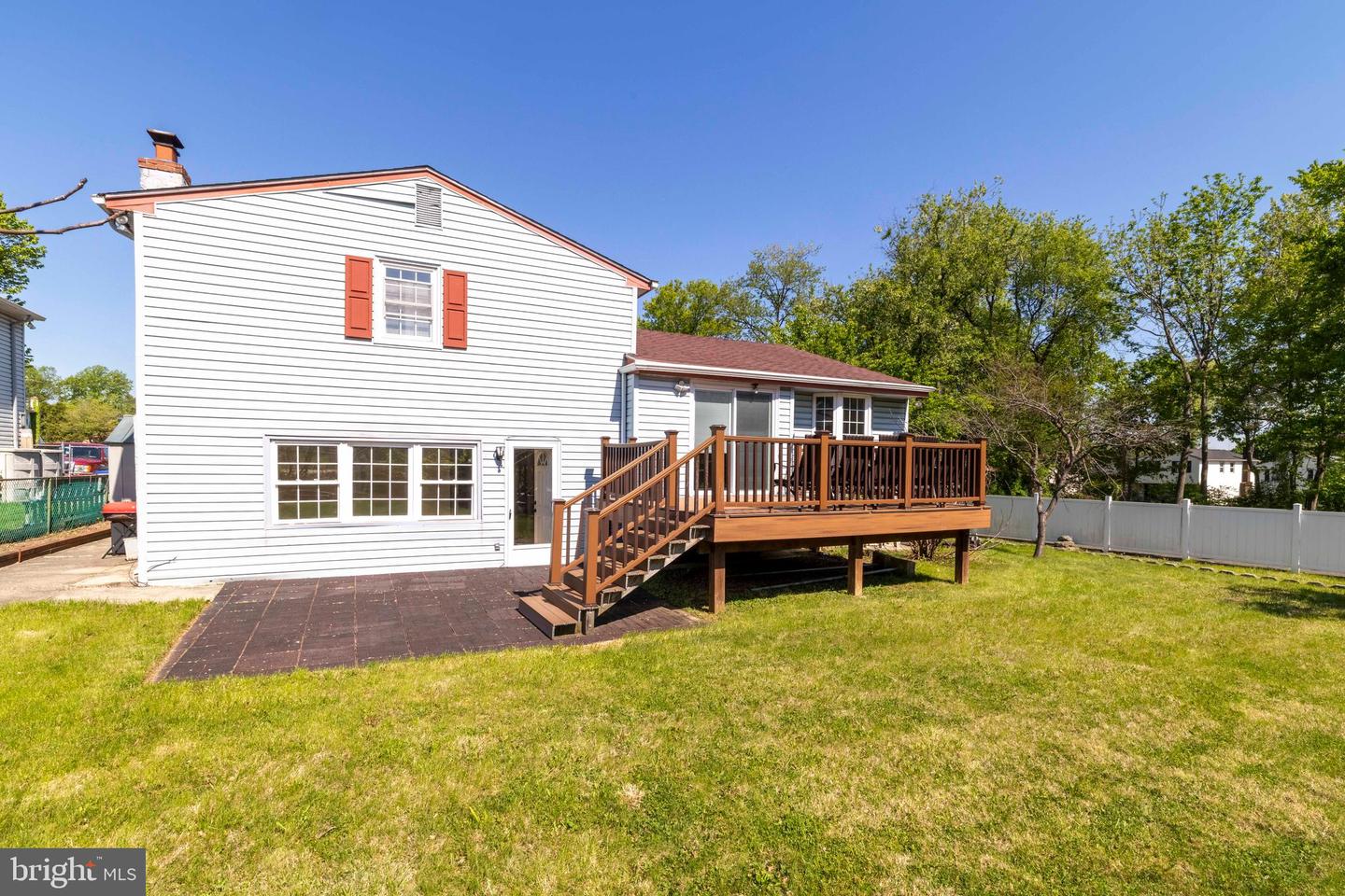 468 Woodhaven Plz Property Photo 22
