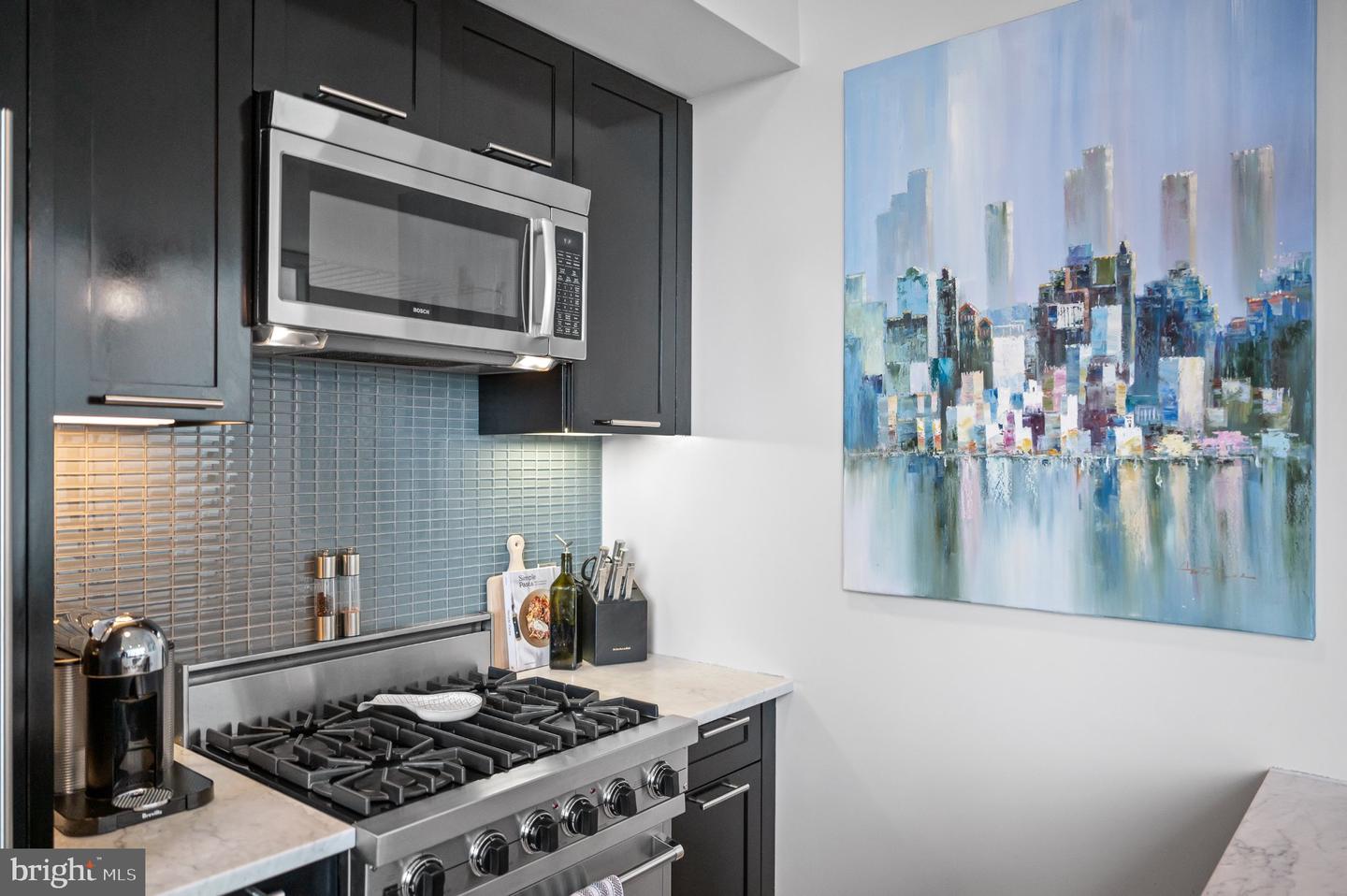 1414 S Penn Sq #36a Property Photo 4