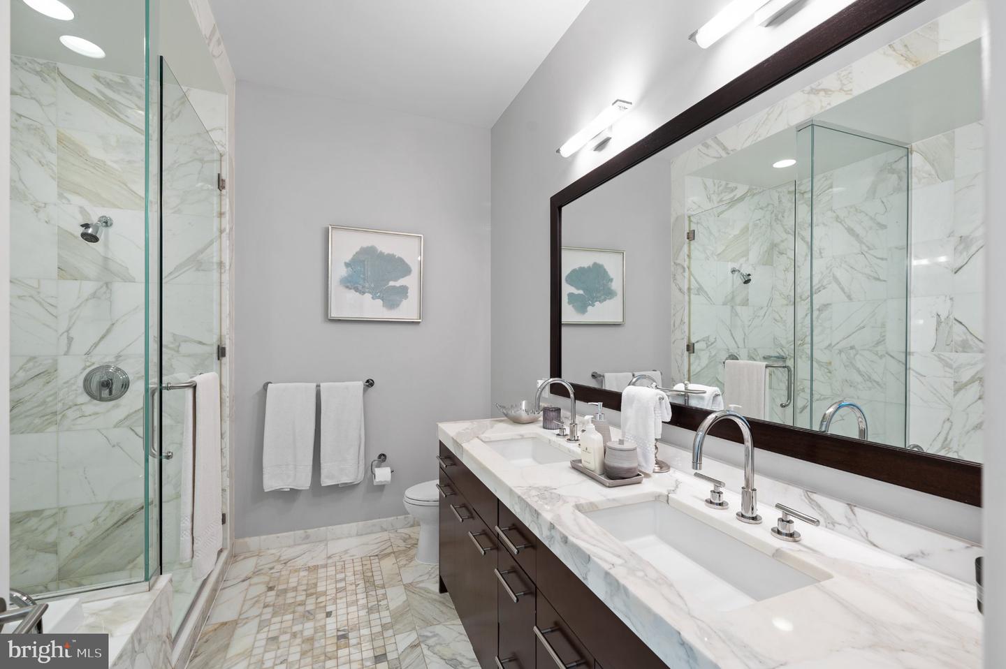 1414 S Penn Sq #36a Property Photo 14