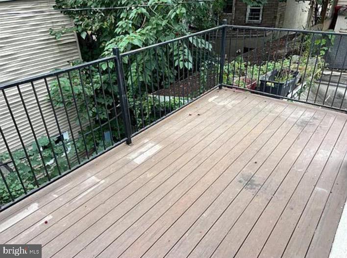 332 N 41st St Property Photo 10