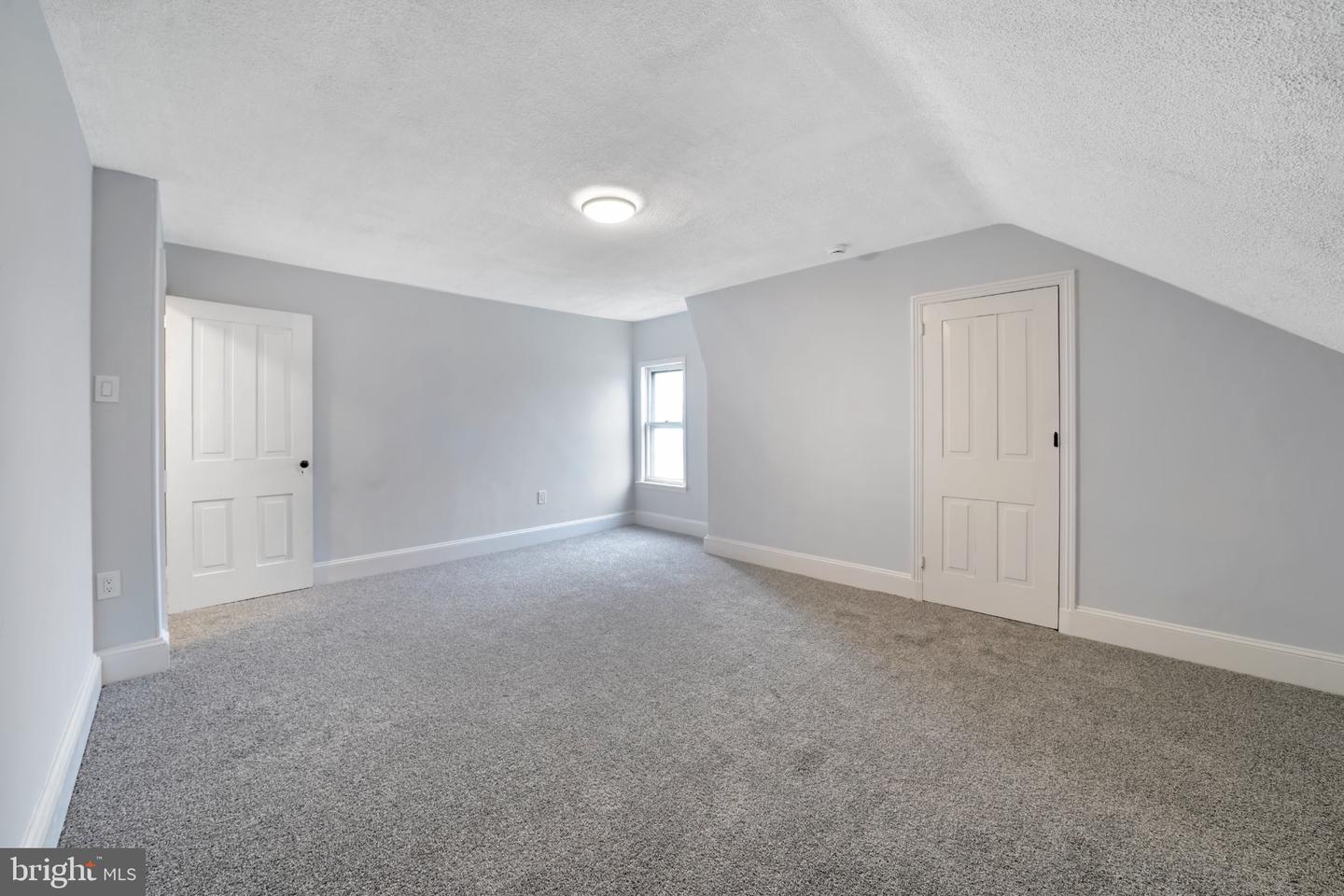 1718 Kohl Property Photo 23