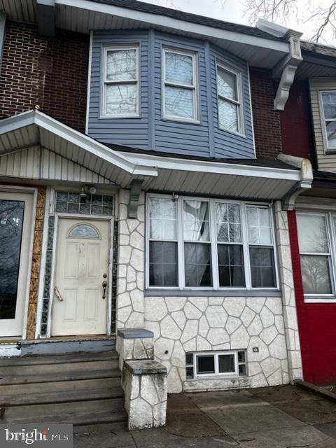 4249 N 9th St Property Photo 2