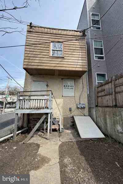 1018 S 53rd St Property Photo 6