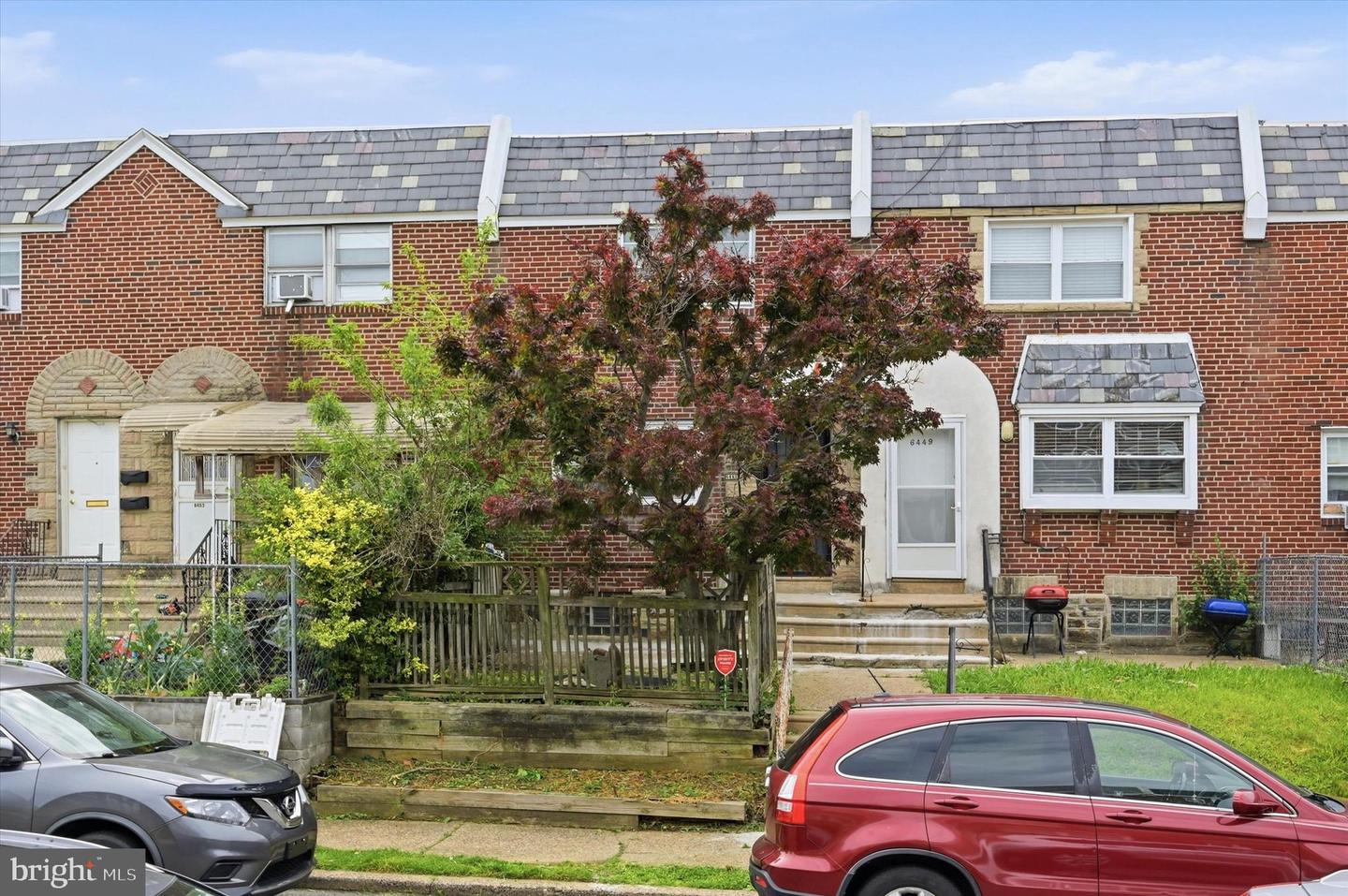 6451 Akron St Property Photo 1