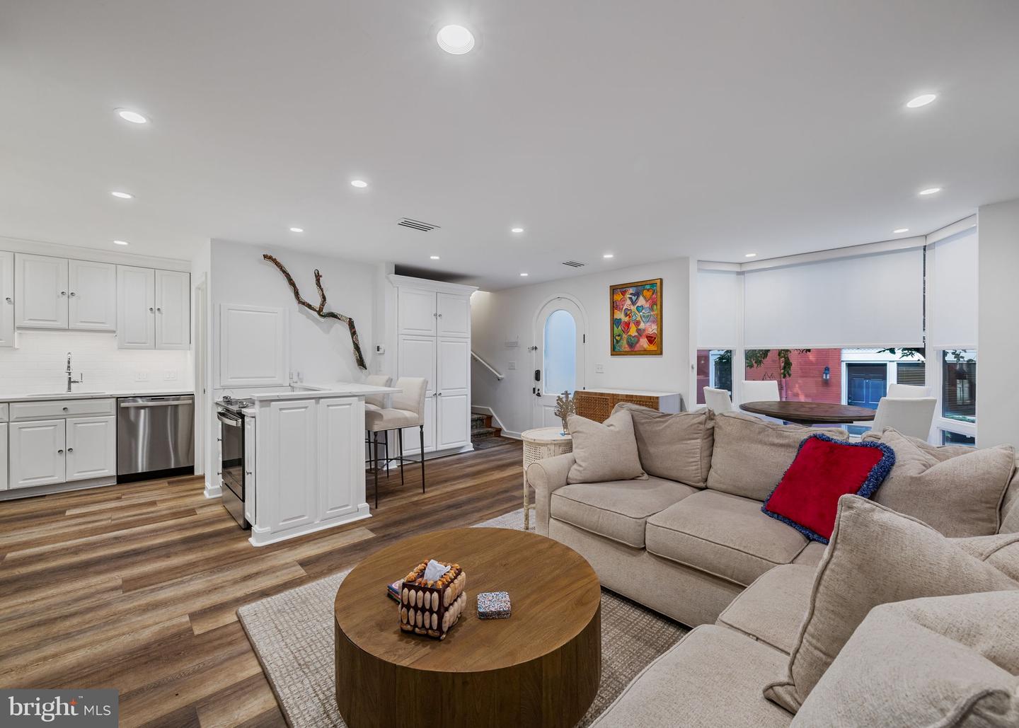 2027 Chancellor St Property Photo 1