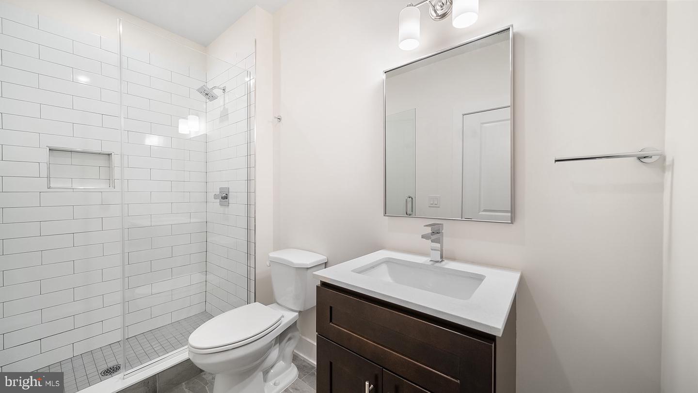 1148 N 2nd St #3h Property Photo 21
