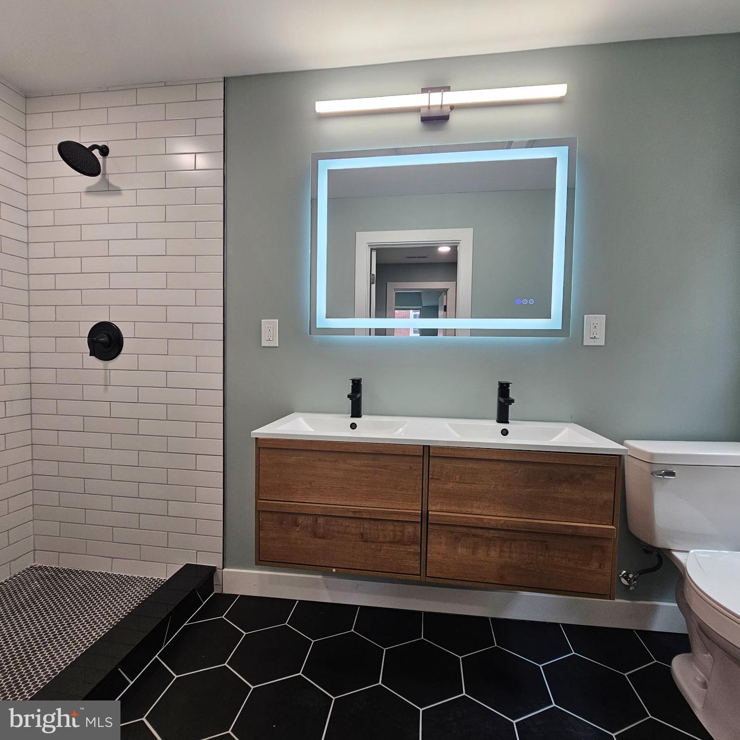 4919 N 13th St Property Photo 16