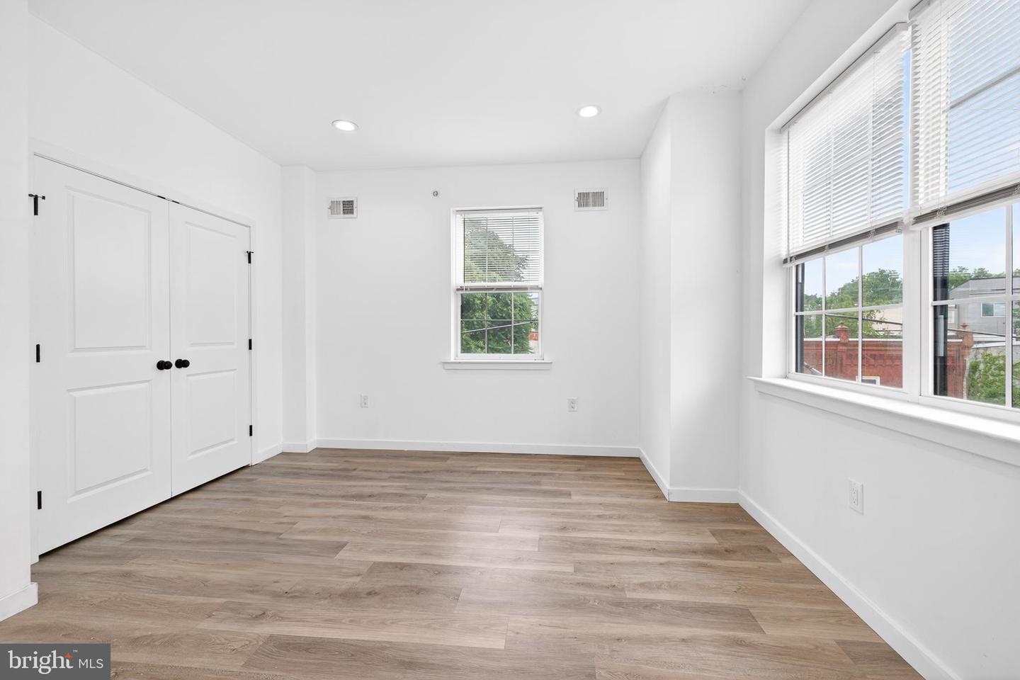 1870 N Marston St Property Photo 18