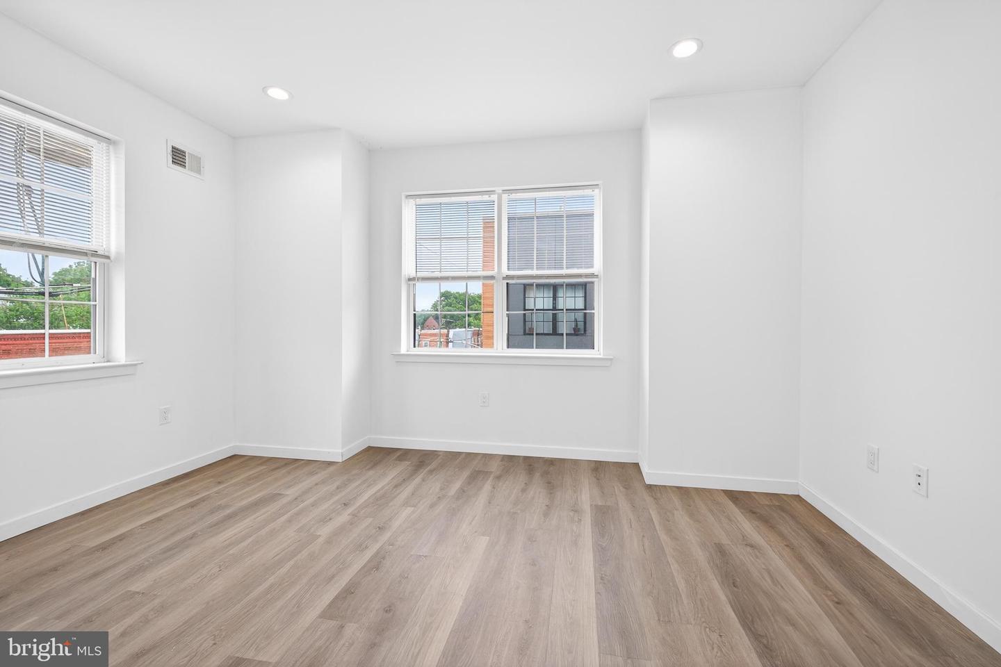 1870 N Marston St Property Photo 19