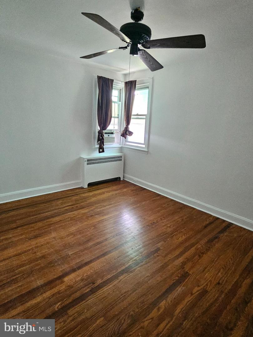 3128 Guilford St Property Photo 13