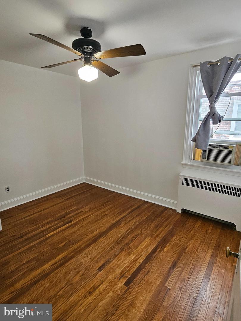 3128 Guilford St Property Photo 14