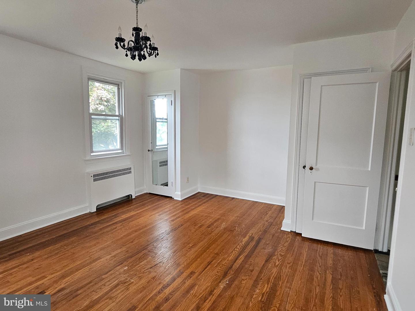 3128 Guilford St Property Photo 16