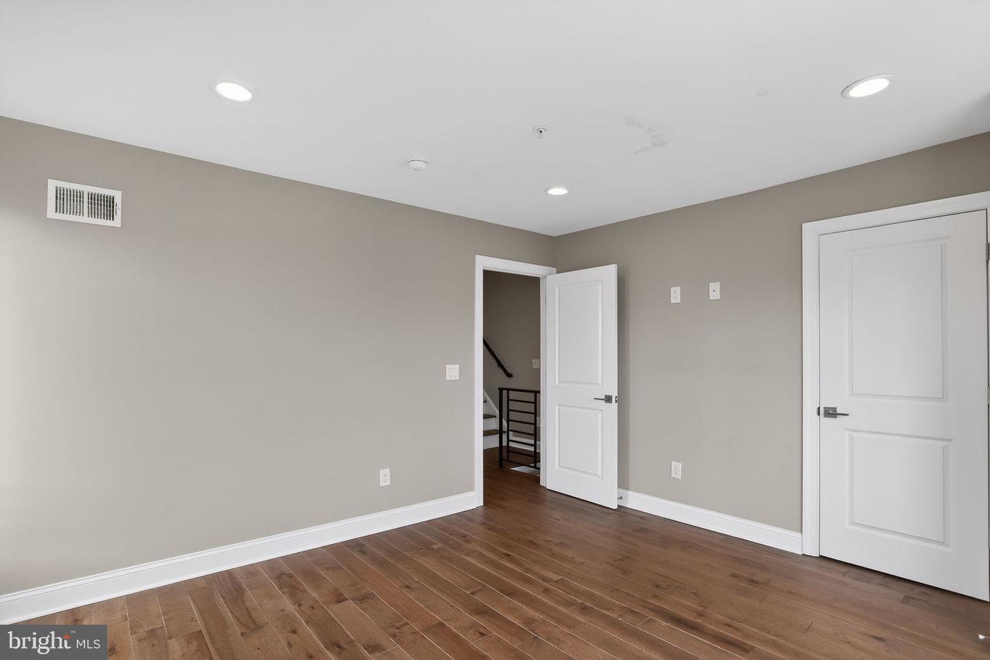 2612 E Albert St #3 Property Photo 13