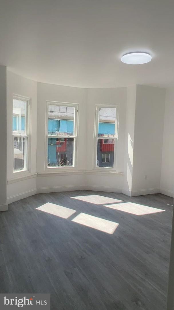 6021 Market St Property Photo 5