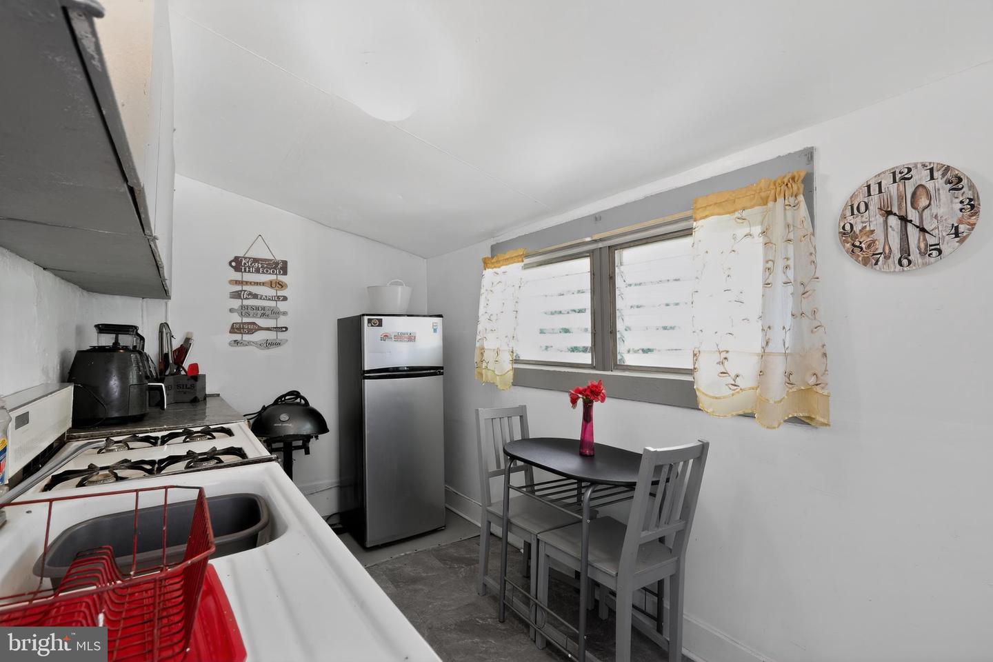 5542 Morris St Property Photo 22
