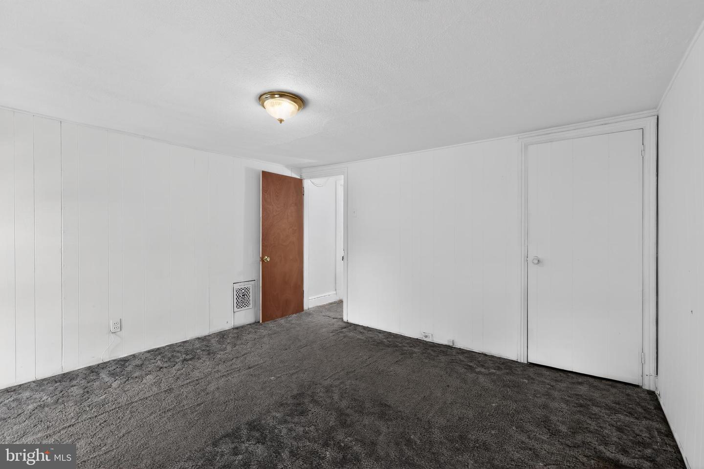 5542 Morris St Property Photo 26