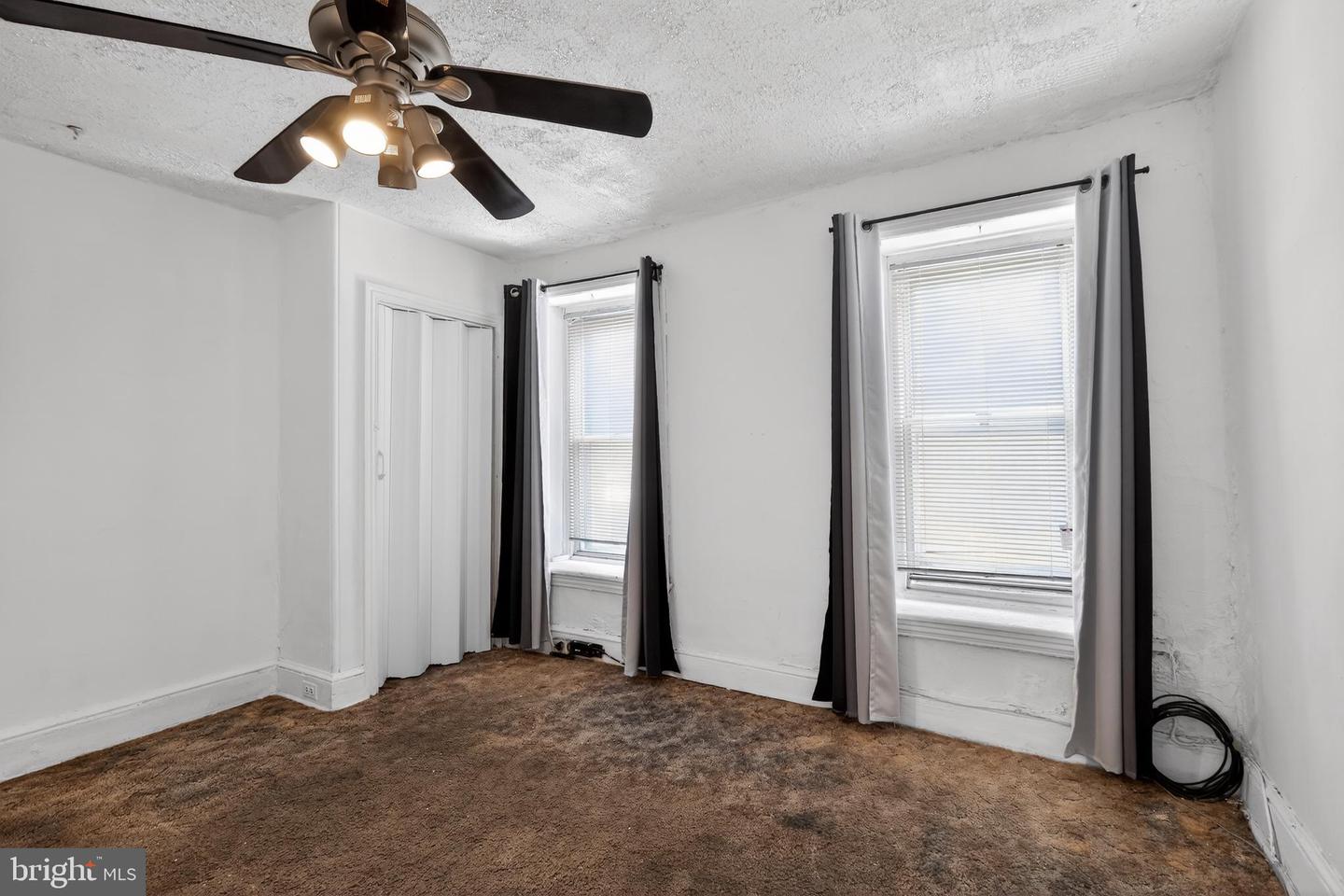 5542 Morris St Property Photo 34