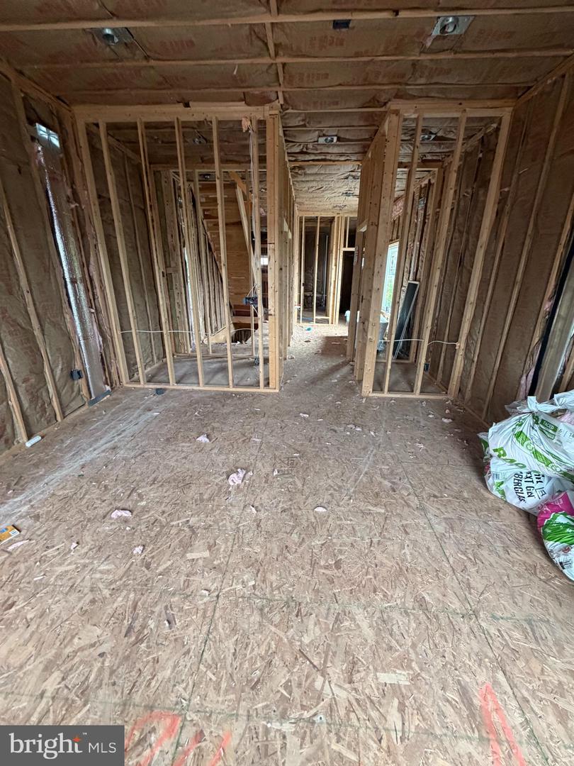 1230 E Fletcher St Property Photo 11