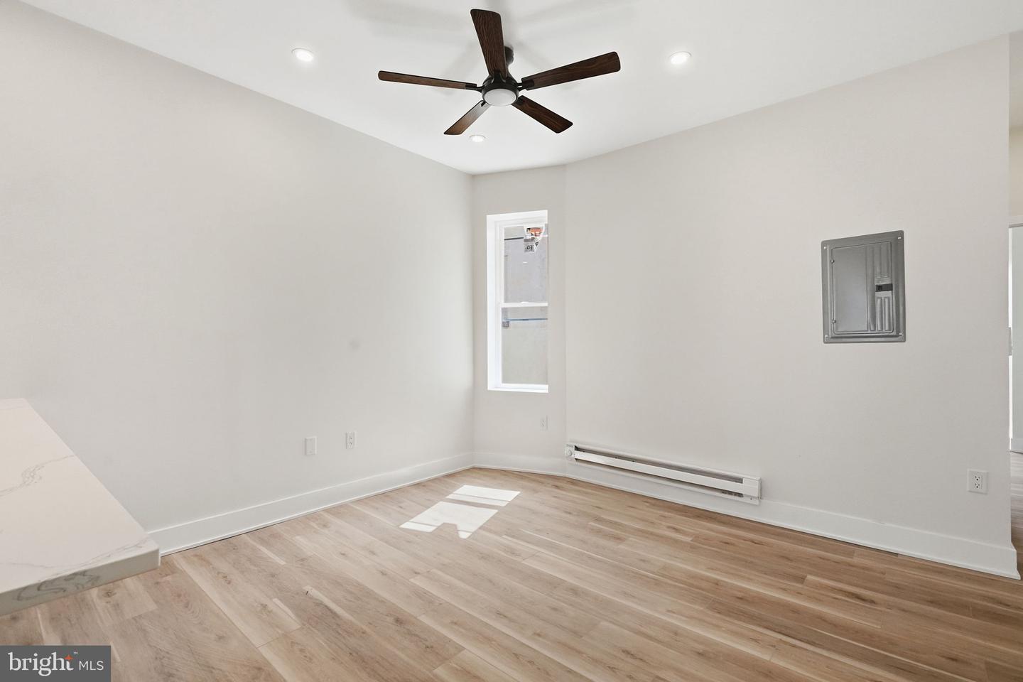 6128 Grays Ave Property Photo 17
