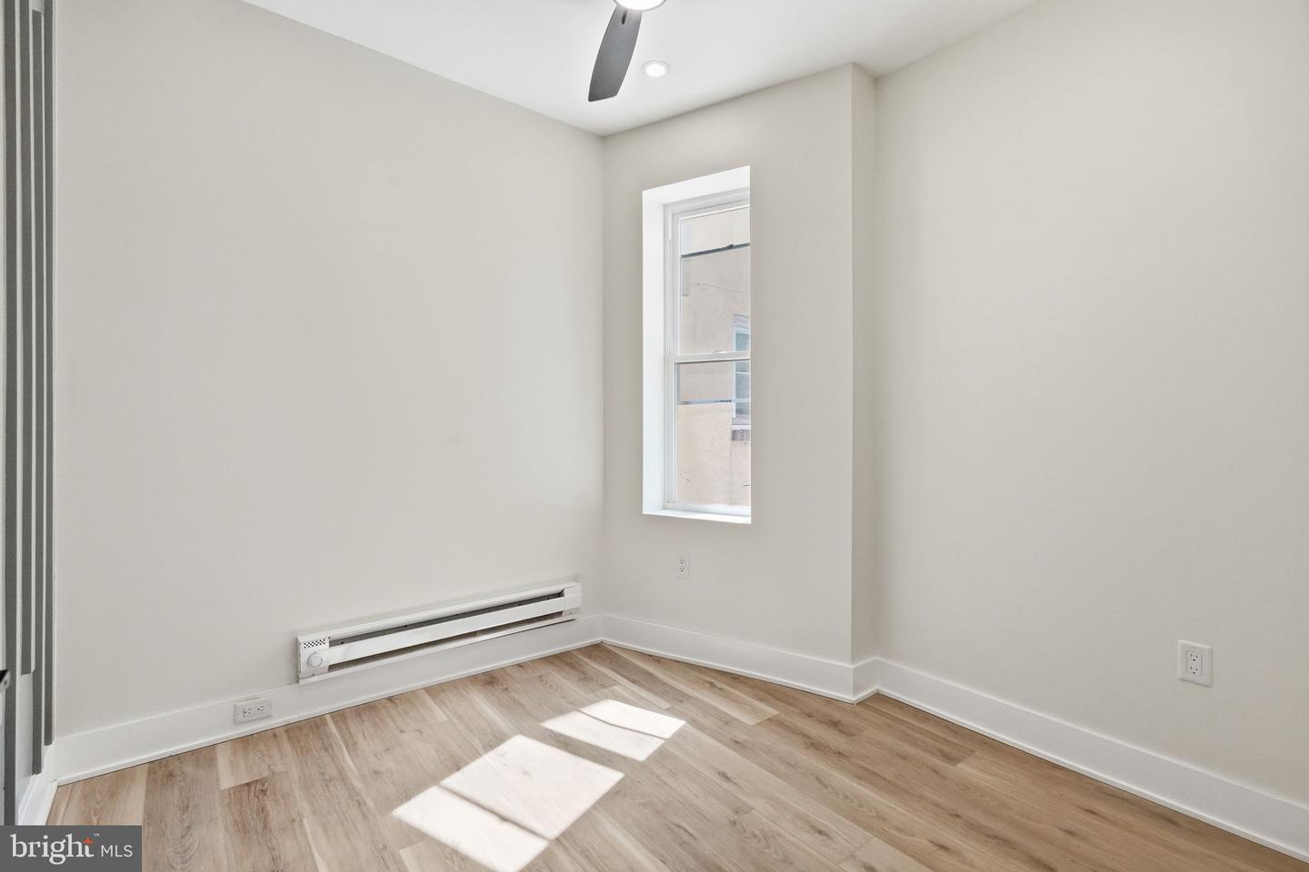 6128 Grays Ave Property Photo 28
