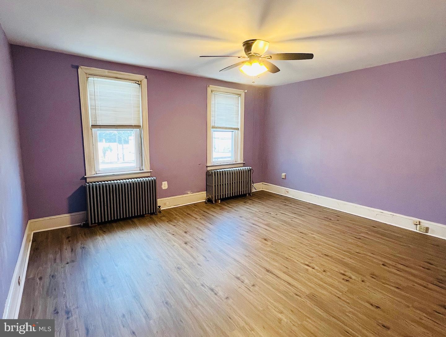 2605 E Somerset St Property Photo 16