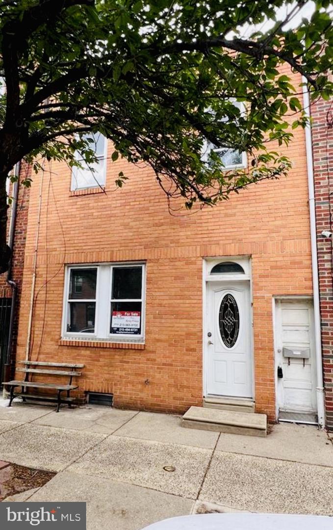 2605 E Somerset St Property Photo 31