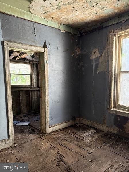 1642 N Redfield St Property Photo 6