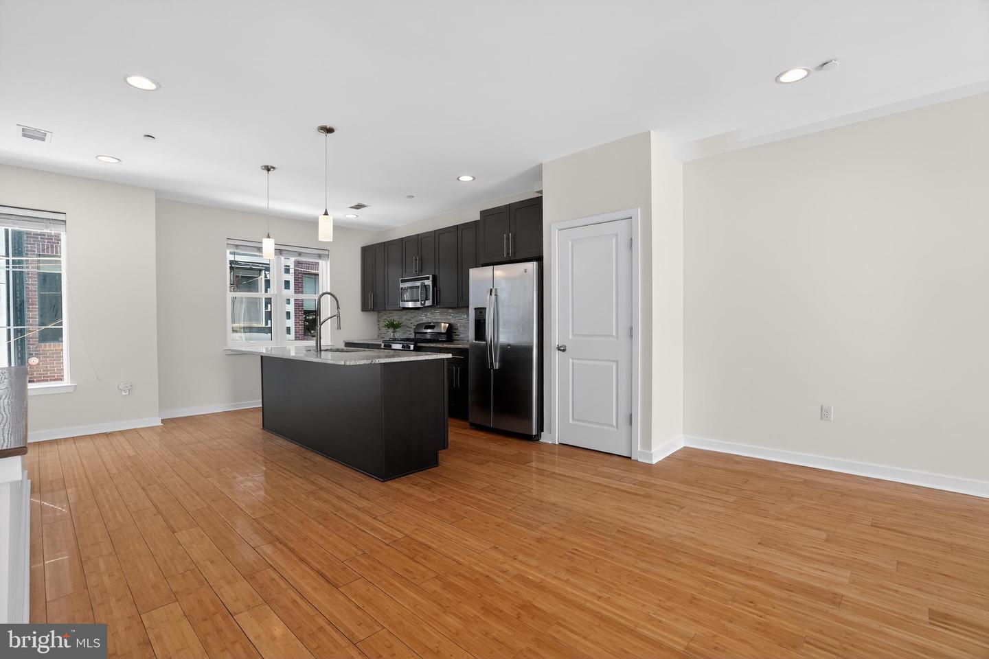 1305 S Hancock St Property Photo 27