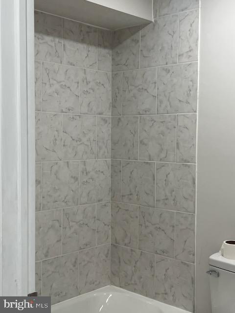 1329 W Roosevelt Blvd Property Photo 40