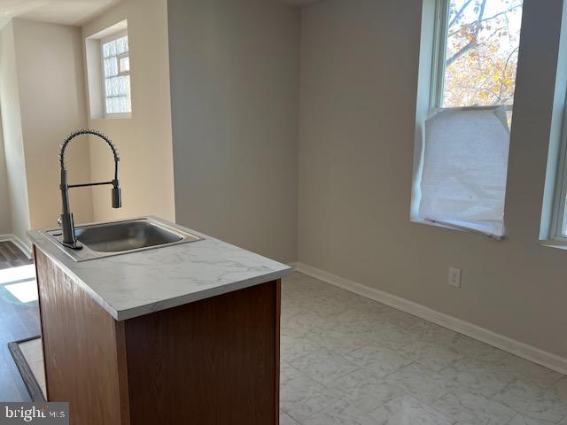 1329 W Roosevelt Blvd Property Photo 44