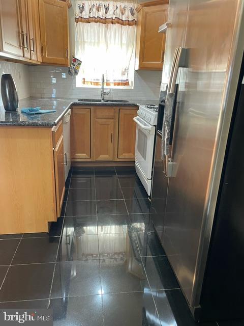 4011 I St Property Photo 11