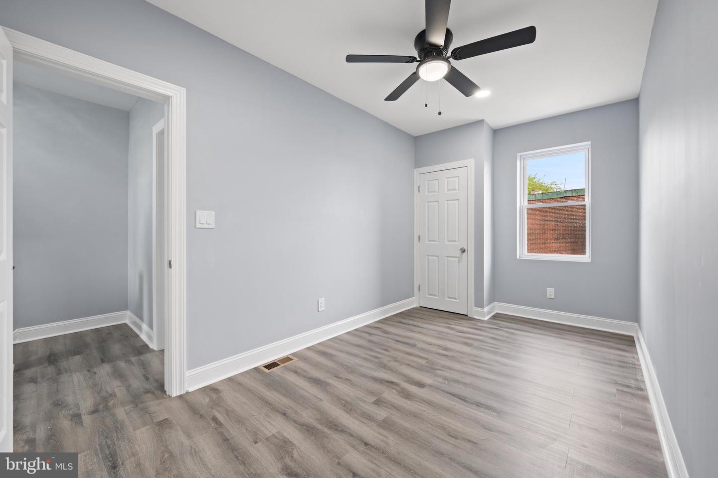 1029 S 54th St Property Photo 17