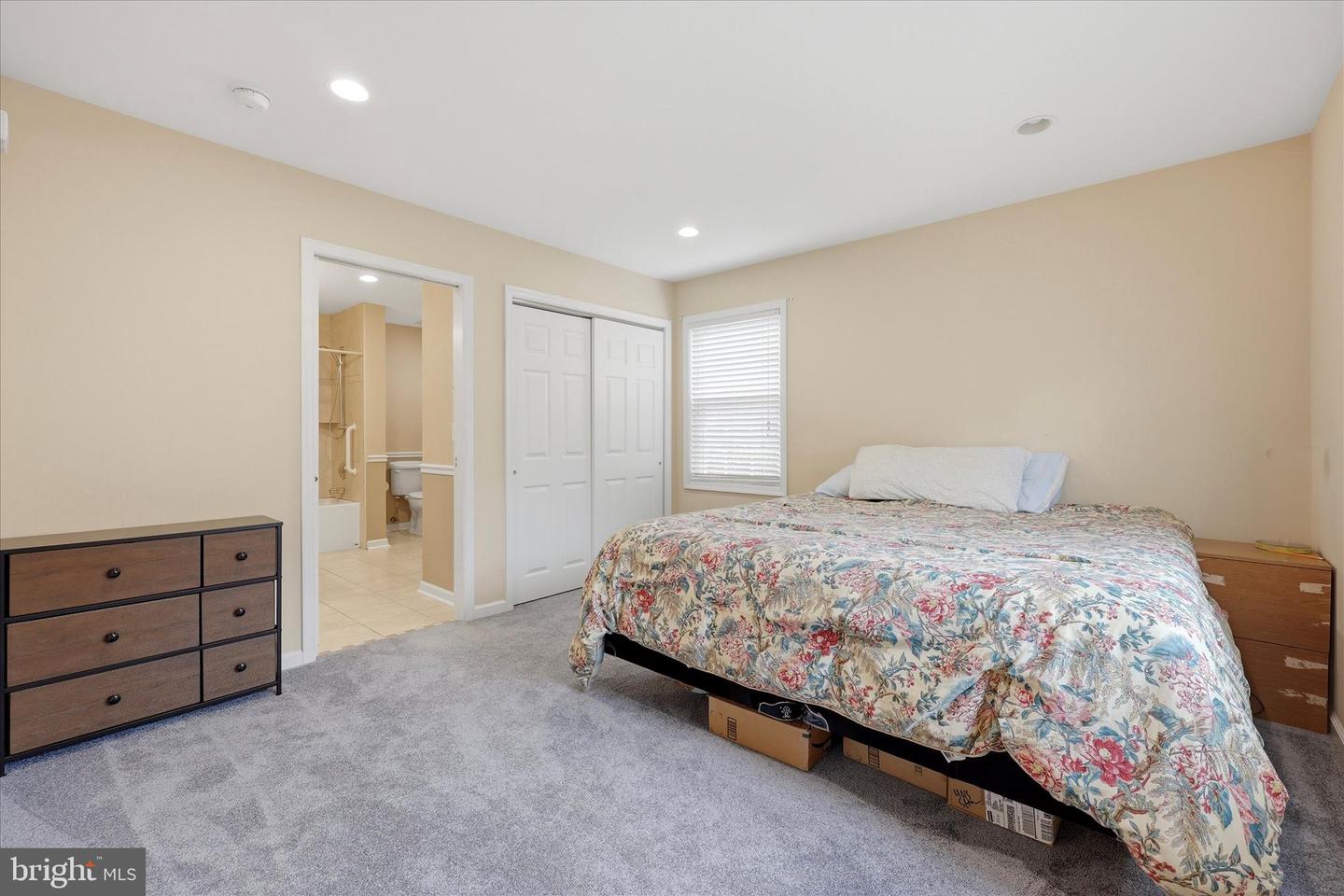 9342 Campus Ln Property Photo 16