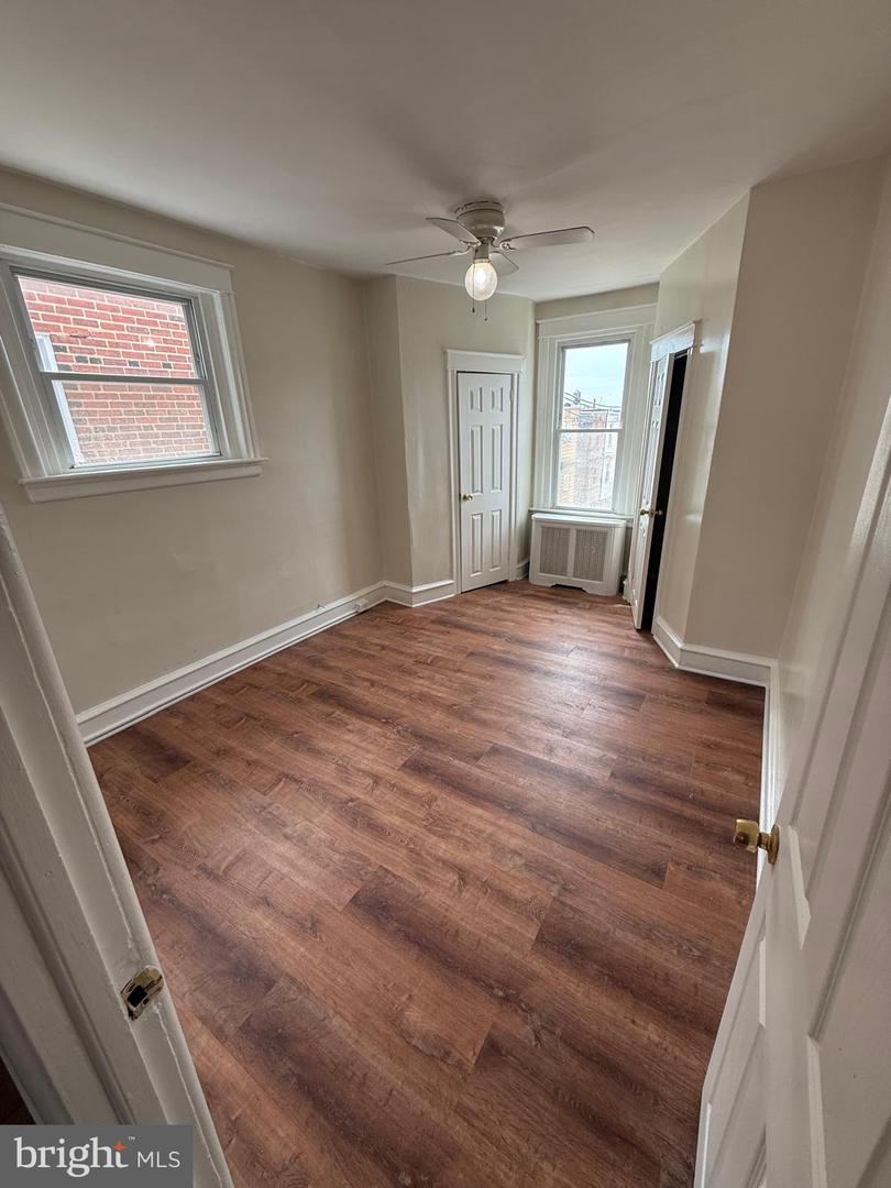1330 E Luzerne St #2 Property Photo 2