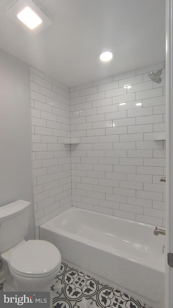 3412 N 19th St Property Photo 28