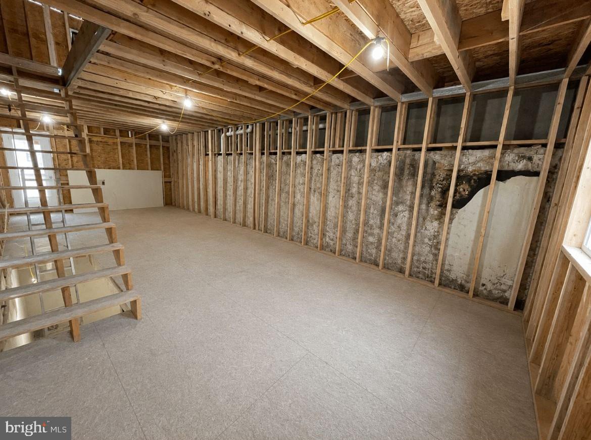 1417 S Philip St Property Photo 3