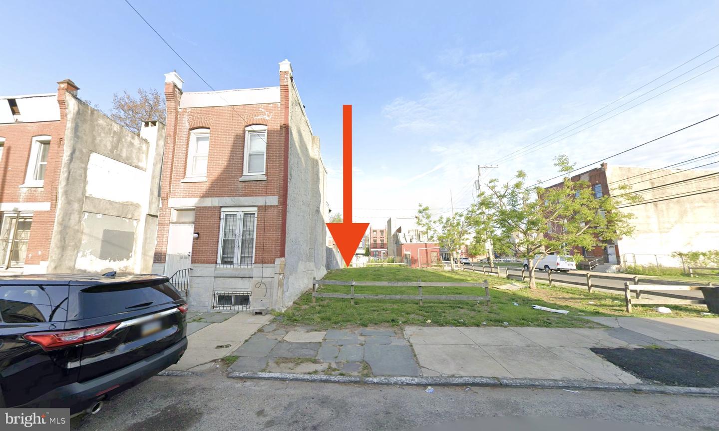 1958 N Croskey St Property Photo 1