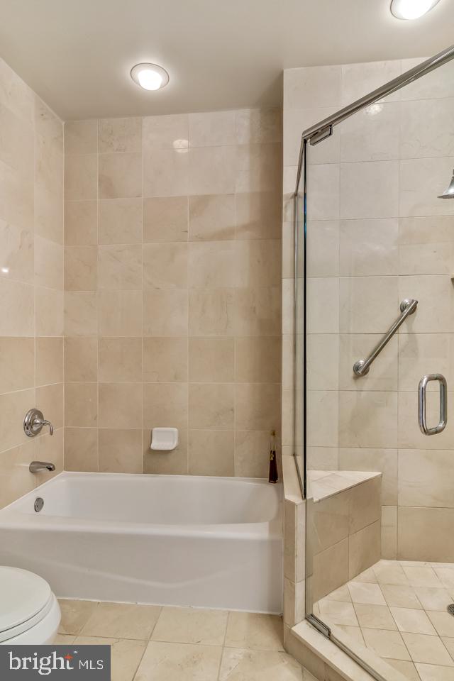 440 S Broad St #801 Property Photo 24