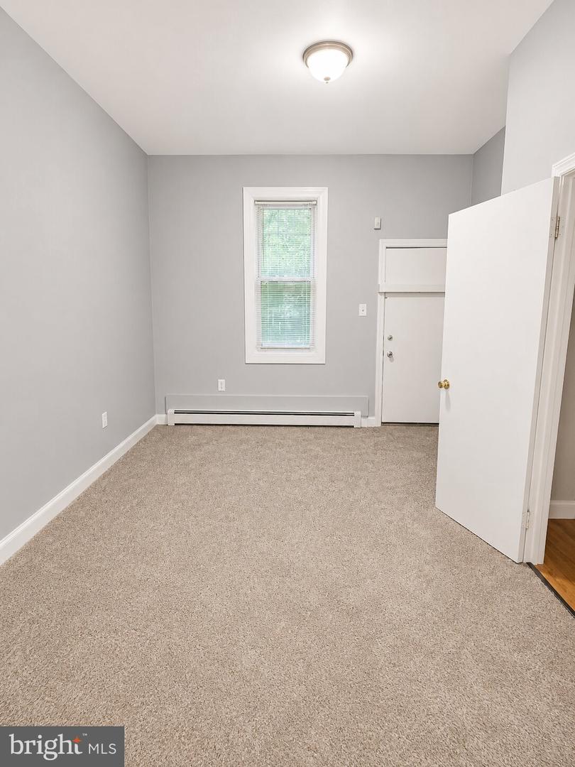 7020 Woodland Ave Property Photo 21