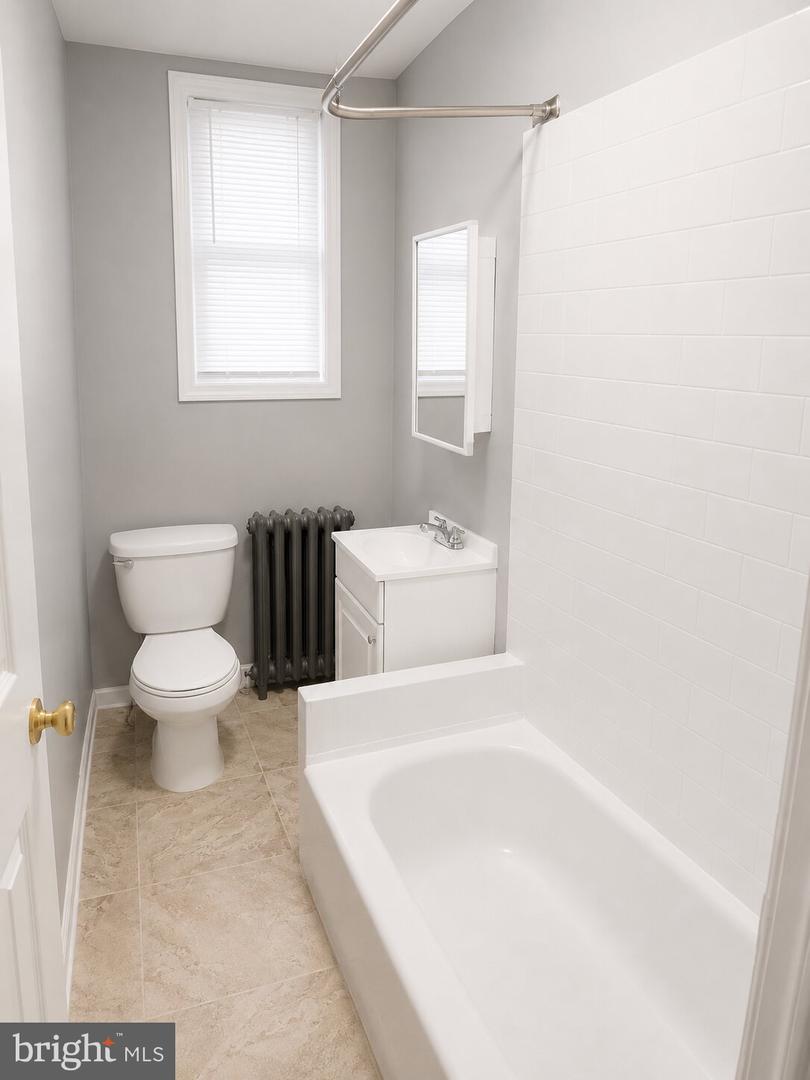 7020 Woodland Ave Property Photo 27